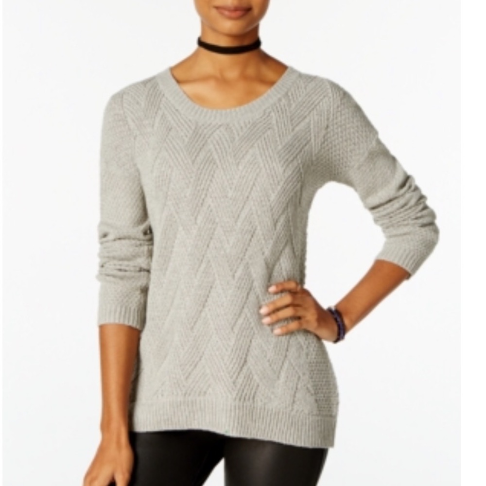 Hippie Rose Juniors' Cable-Knit Pullover Sweater